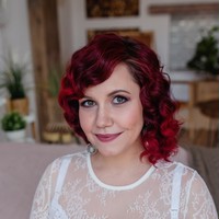 Елена Петрова